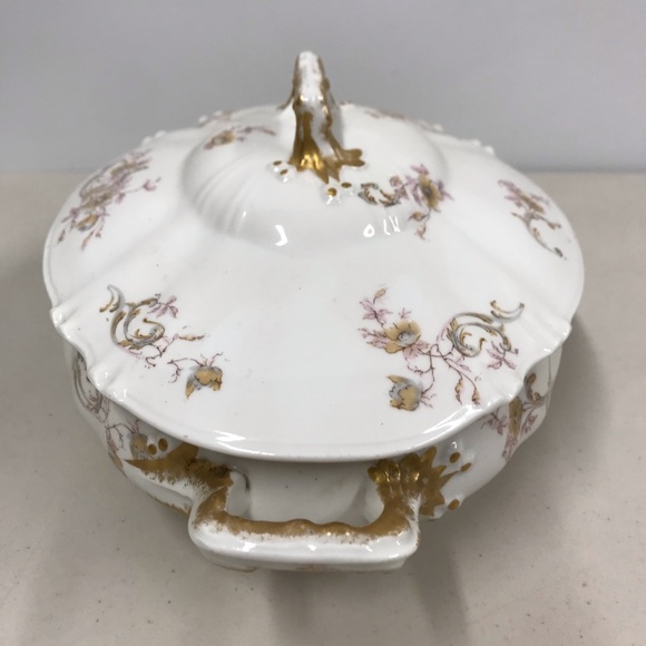 Haviland Limoges Lidded Tureen w Pink Flowers & Gold Trim France - Picture 3 of 9